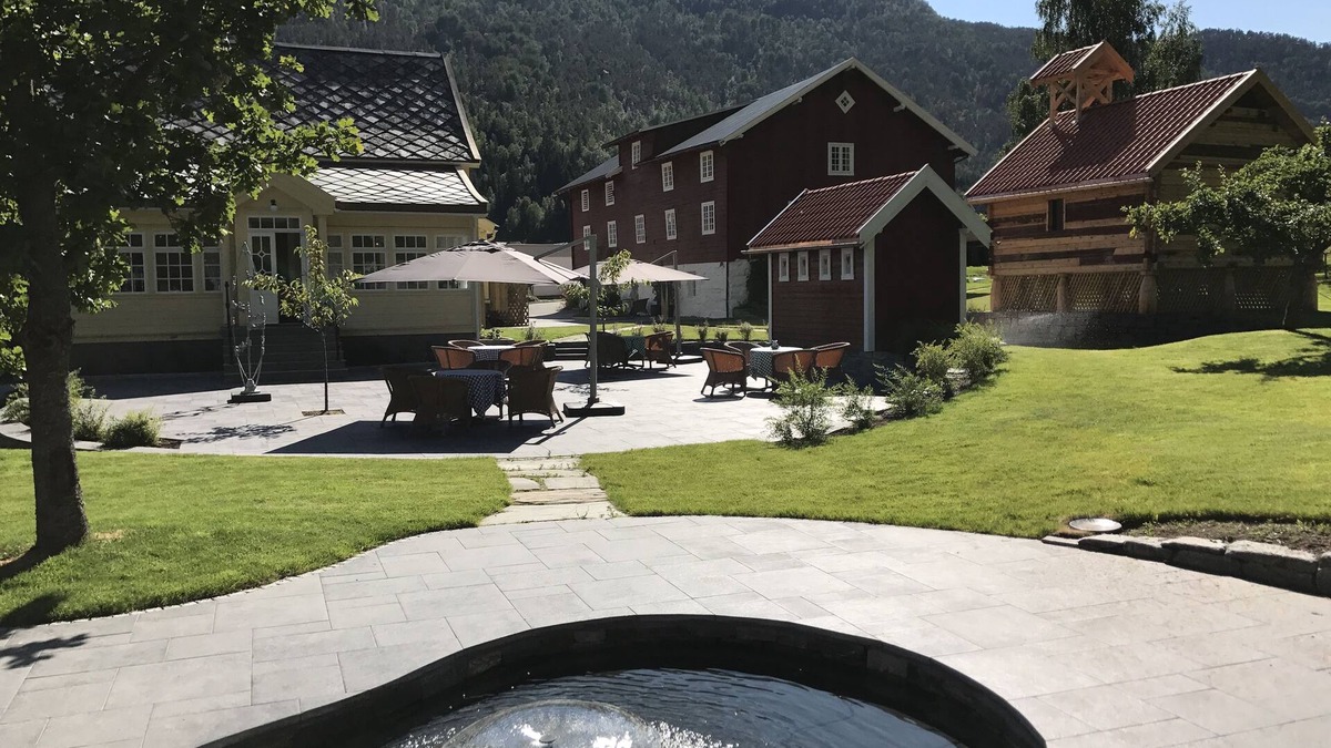 Solvorn Hotel | Walaker Hotel