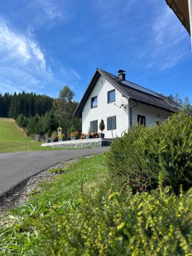 Sankt Kathrein am Hauenstein House | Waldheimatblick