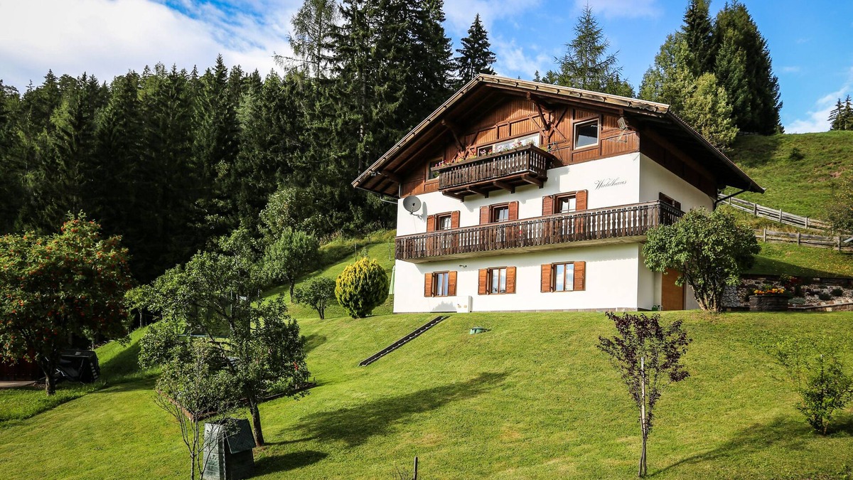 Obereggen Apartment | Waldhaus-nature-hiking-skiing