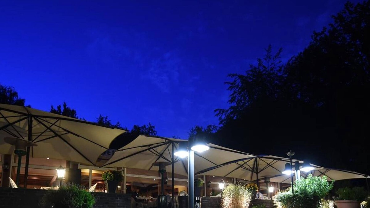 Bad Schwartau Hotel | Waldhotel Riesebusch
