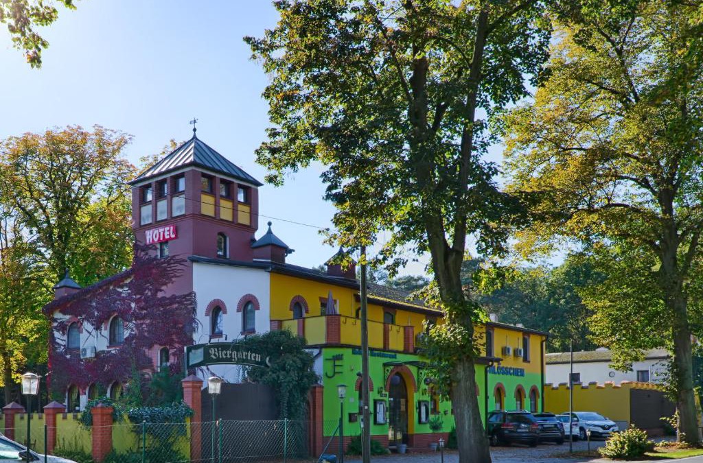 Mittenwalde Bed & Breakfast | Waldschlösschen