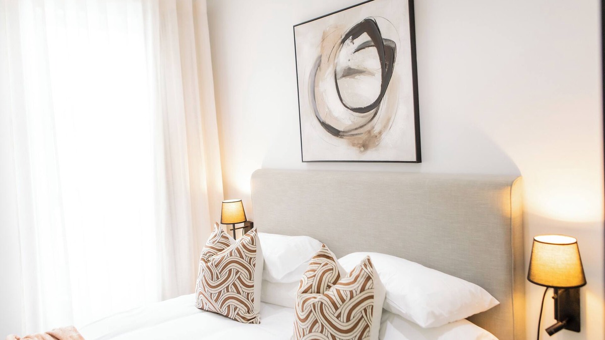Vineta House | Wale’s Ocean Oasis: Luxury Swakopmund 3-Bedroom | Gidaah Stay