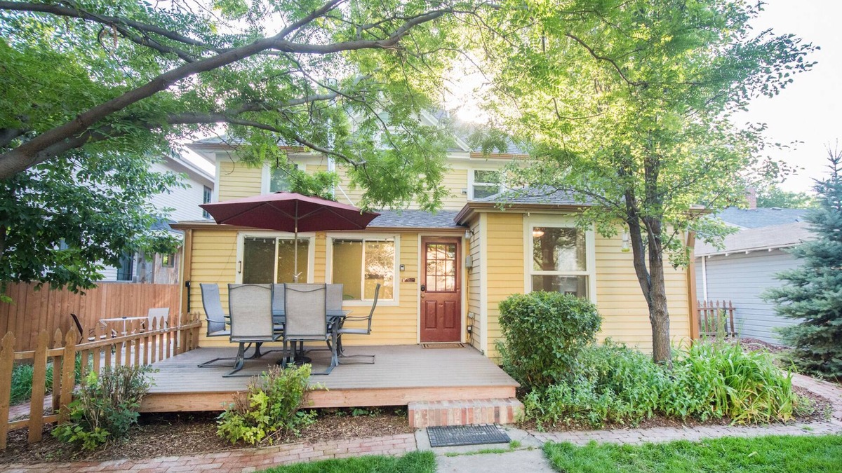 Old Town West House | Walk Everywhere - Art, Restaurants, Poudre River