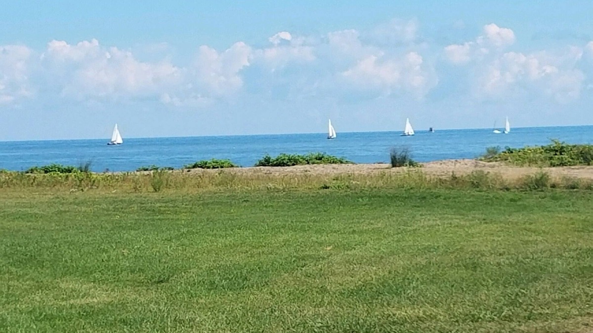 Dunkirk House | Walk out the door, walk onto the beach!