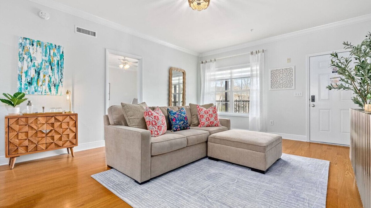 Auburn Apartment | Walk to Arena and Downtown Auburn