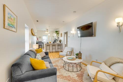 Keansburg House | Walk to Beach Keansburg Home with Patio and Fire Pit!