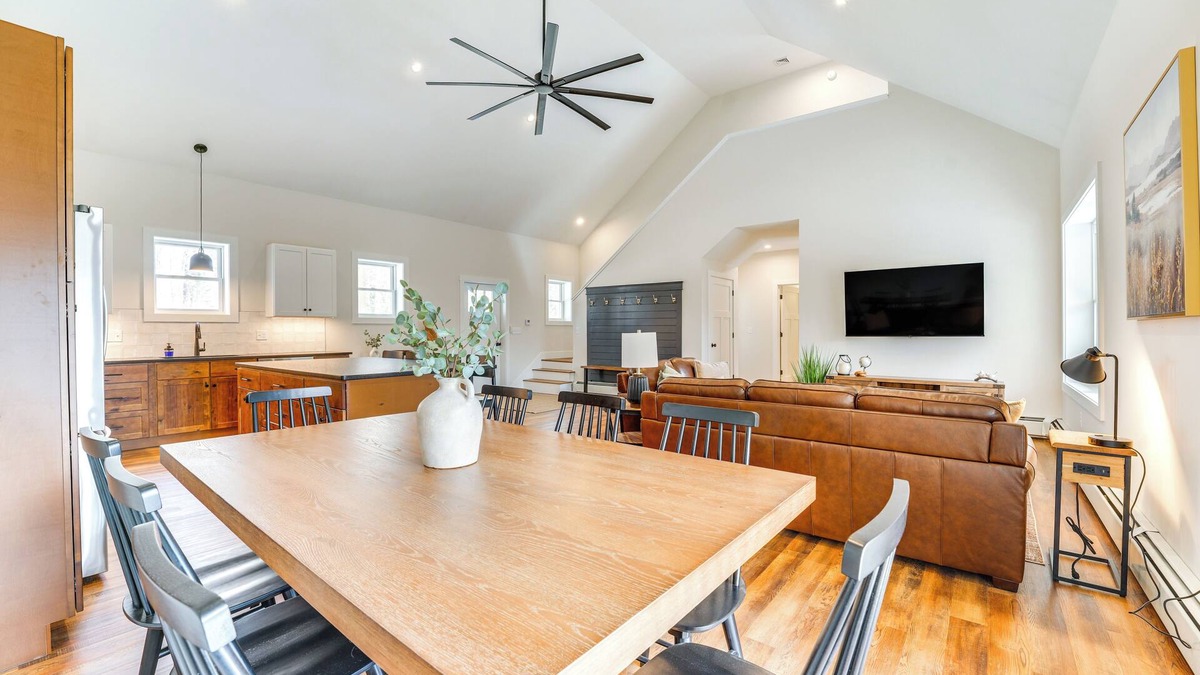 Sebago House | Walk to Beach & Sebago Lake: Luxe Family Getaway!