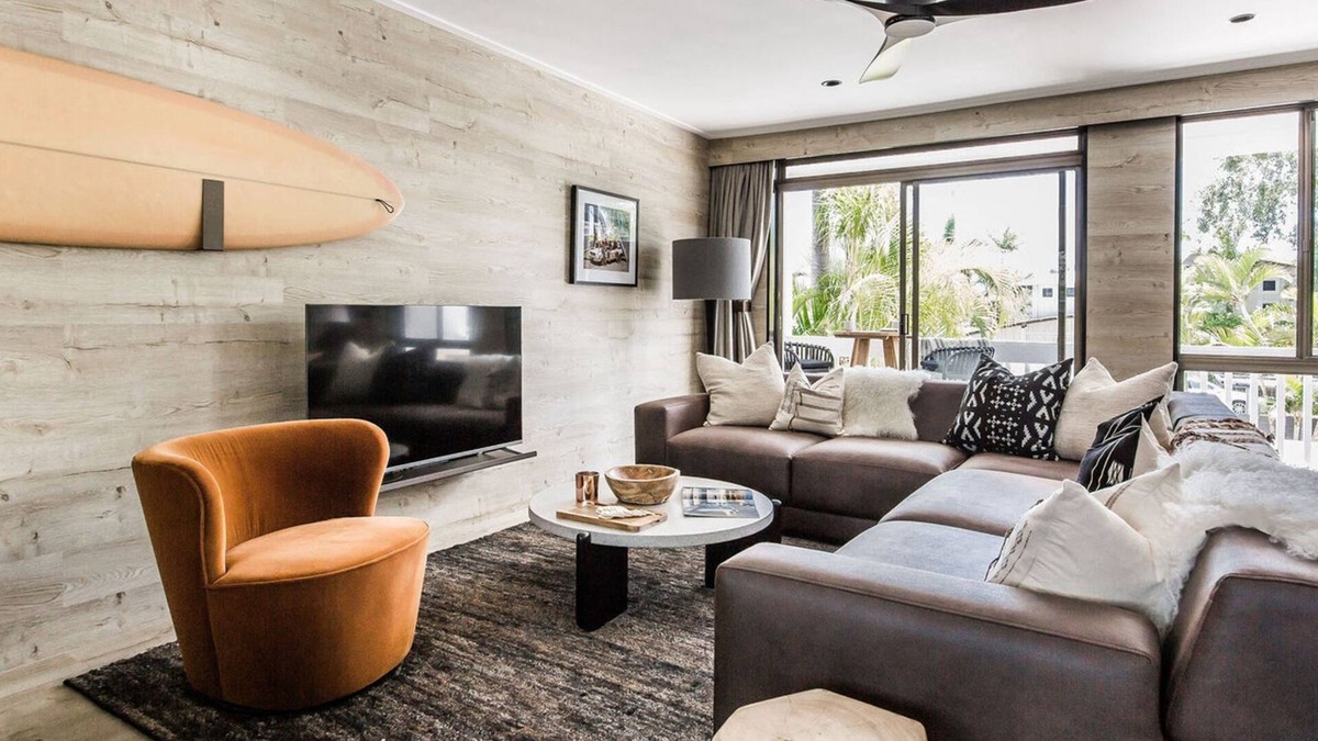 Noosa Heads Apartment | WALK TO BEACH, SHOPS, CAFES - STYLE - AIR CON