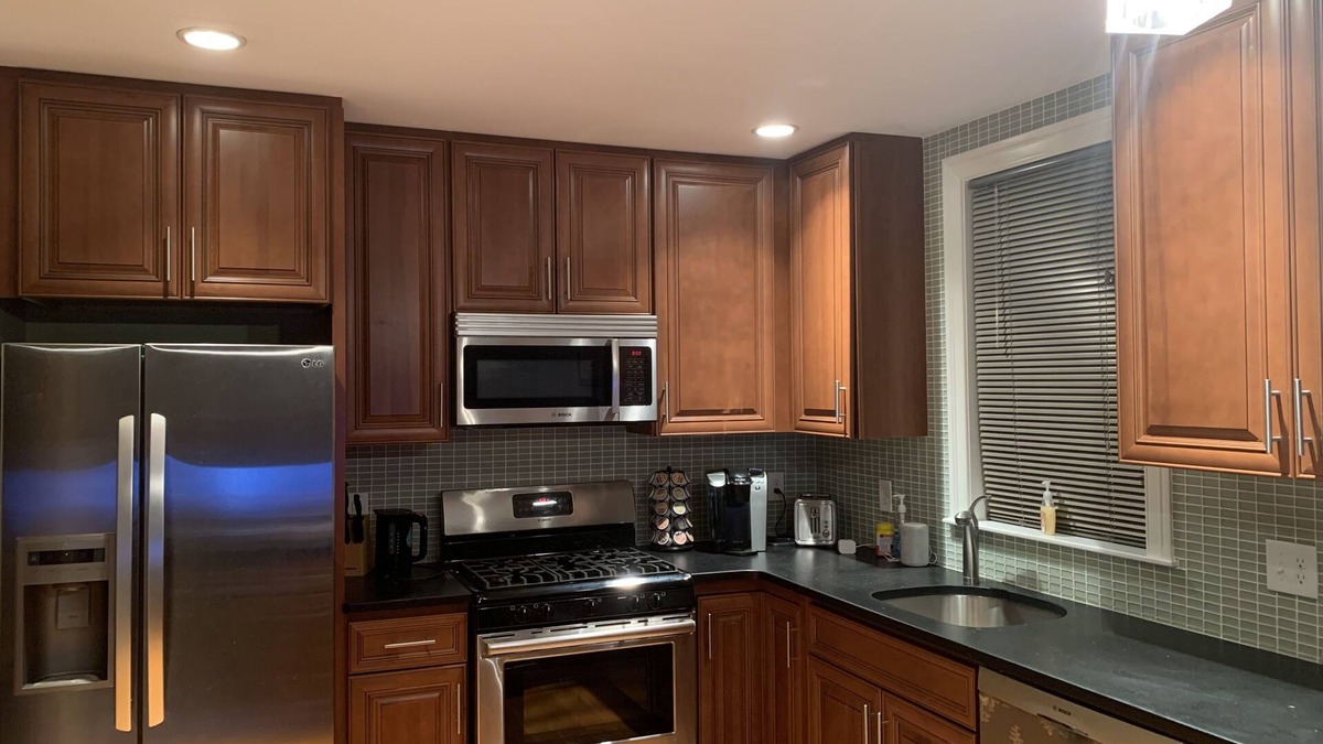 City Point Apartment | Walk to Convention Center and Beach