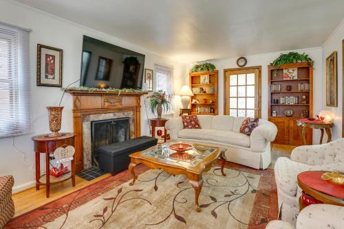 Royal Oak House | Walk to Detroit Zoo Home with Sunroom and Patio!