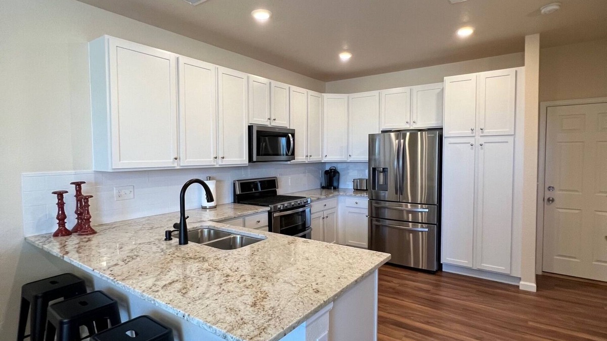 Erie House | Walk to downtown, community pool. 30 minutes to Denver, Boulder, Ft Collins.