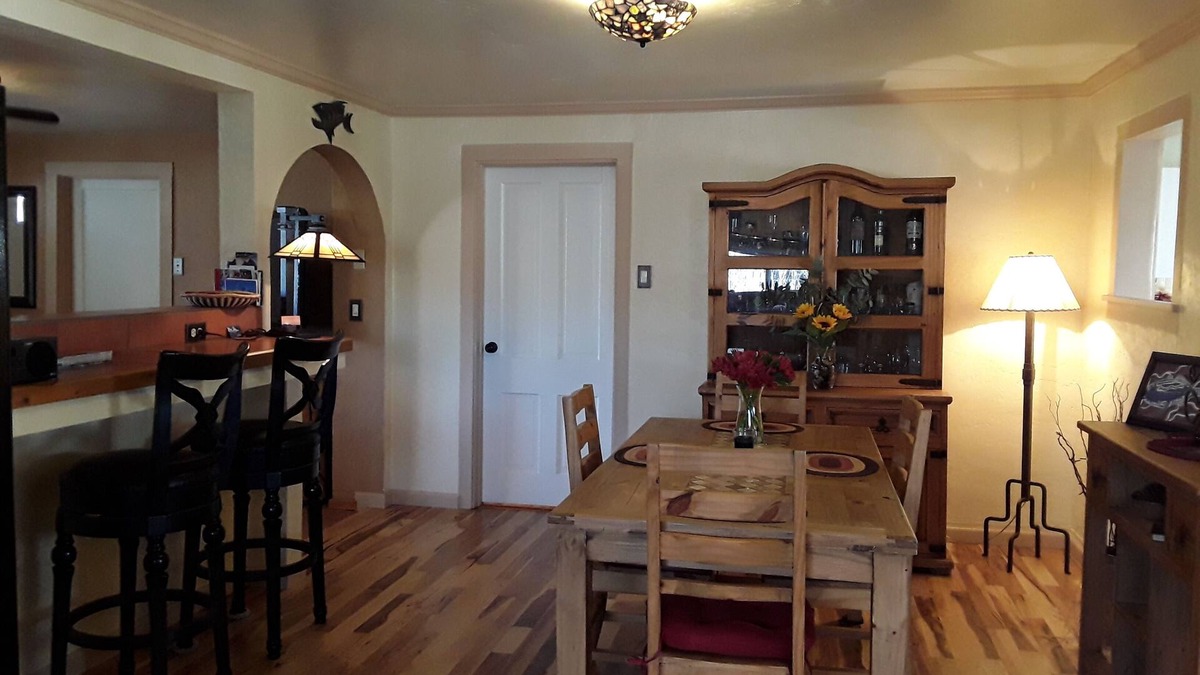 Tyrone House | Walk To Historic Downtown Silver City 1021 N. Bennett St ,