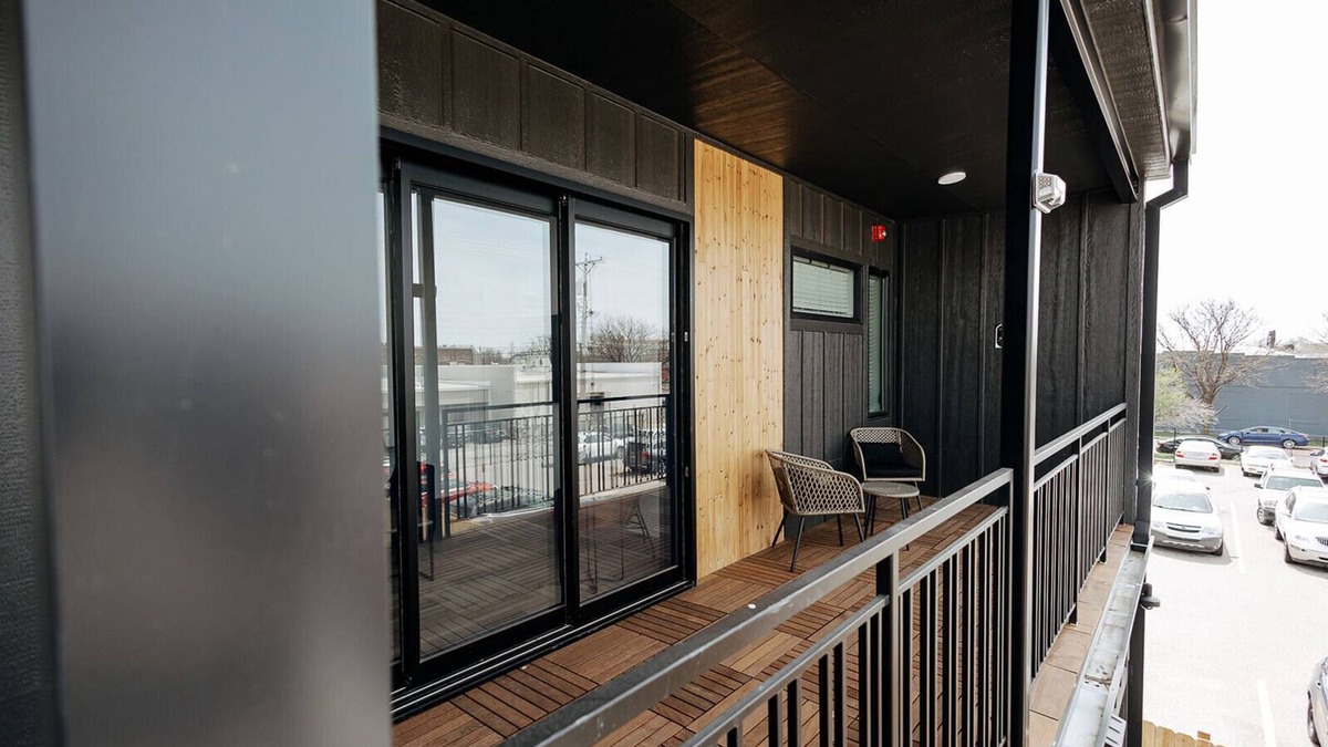 Downtown Wichita Apartment | Walk To Intrust Bank Arena! Modern Loft W/W&D!