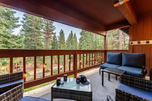 Incline Village House | Walk to Lake DiningShops 5mins to Ski Resort Incline Paradise by AvantStay