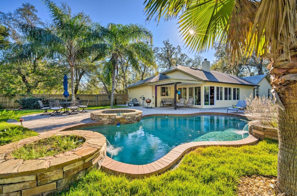 Lake Mary Villa | Walk to Lake Stunning Central Florida Home!