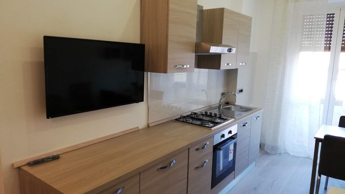 Novegro Apartment | Walk to Linate airport with soundproofed room - close to H San Raffaele