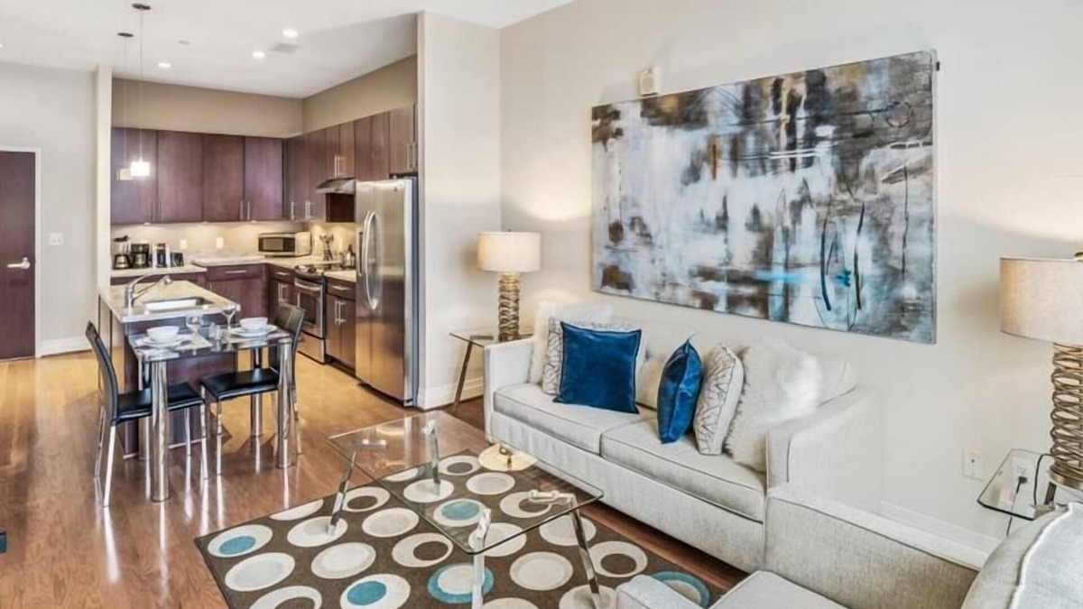 George Washington University Apartment | Walk to National Mall | Rooftop Grilling & Lounge | nr DuPot Circle
