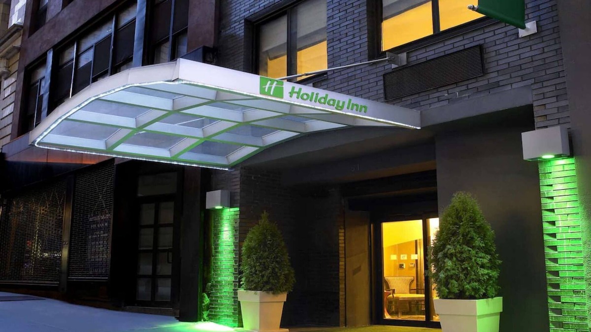Financial District Hotel | Walk to One World Trade + Fitness Room & Wi-Fi