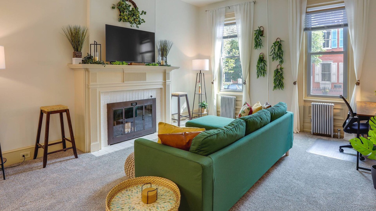 Pottstown Apartment | Walk to Restaurants & Shops: Apt in Pennsylvania!