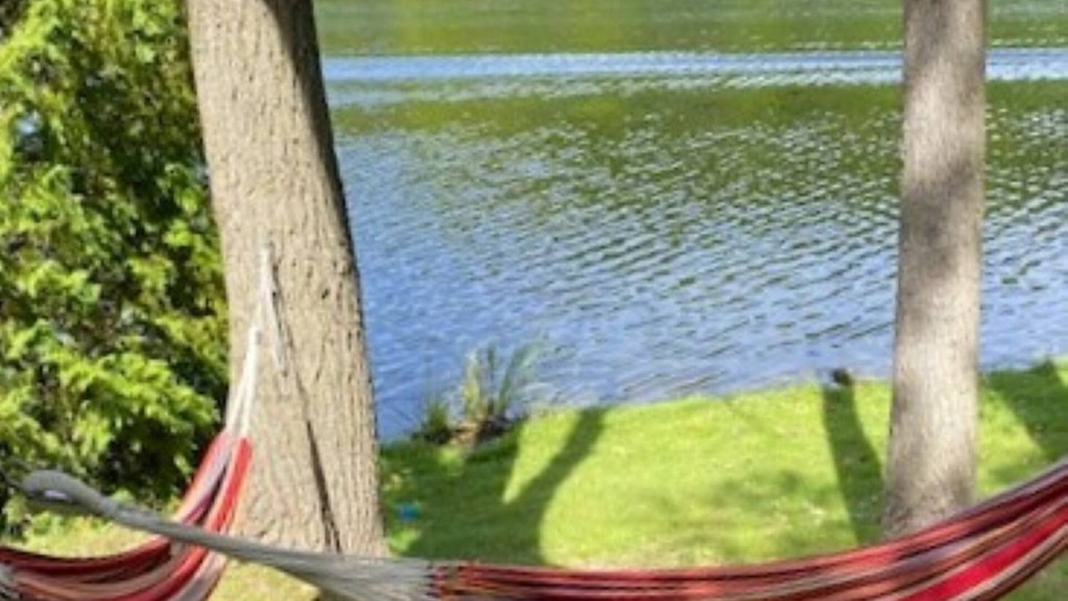 Plymouth House | Walk to Road America! Lake House on Private Peninsula