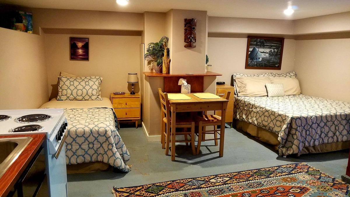 Lyle Apartment | Walk to SandBar, Klickitat River, Wine Tasting - Dogs welcome!
