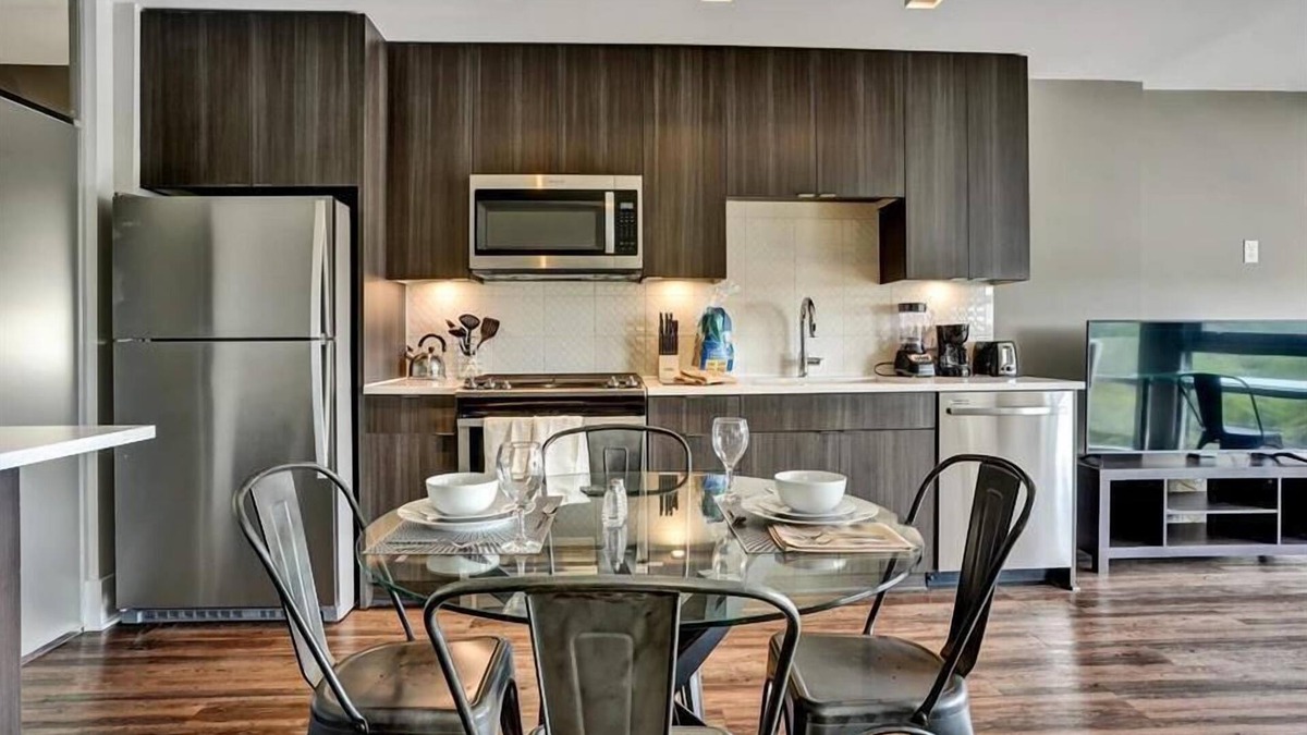 Garden Hills Apartment | Walk to Subway| 2BR w/Parking Available | Buckhead Views