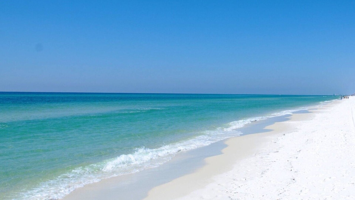 Villa Sabine Condo | Walk to the Beach! Great Rates, Great Location!