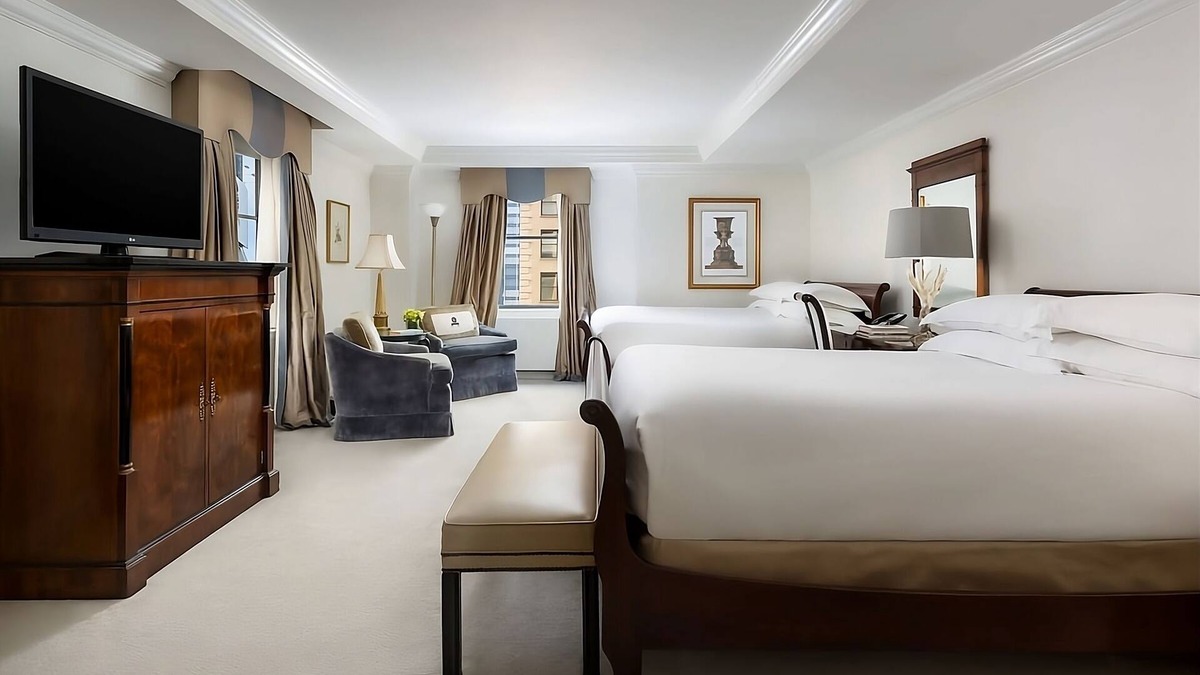 Central New York City Hotel | Walk to Times Square & Radio City Music Hall! 3 Classy Units
