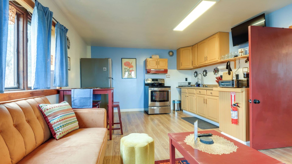 Vernon Apartment | Walk to Trails: Artsy Mtn-View Getaway in Vernon!