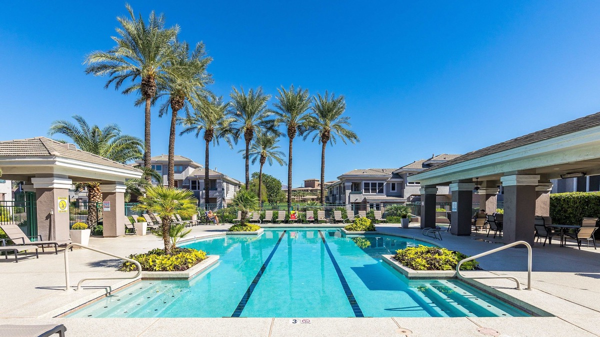 Kierland Condo | Walk to Westin Kierland, Near Barrett Jackson, Horse Show, Phx Open, Baseball