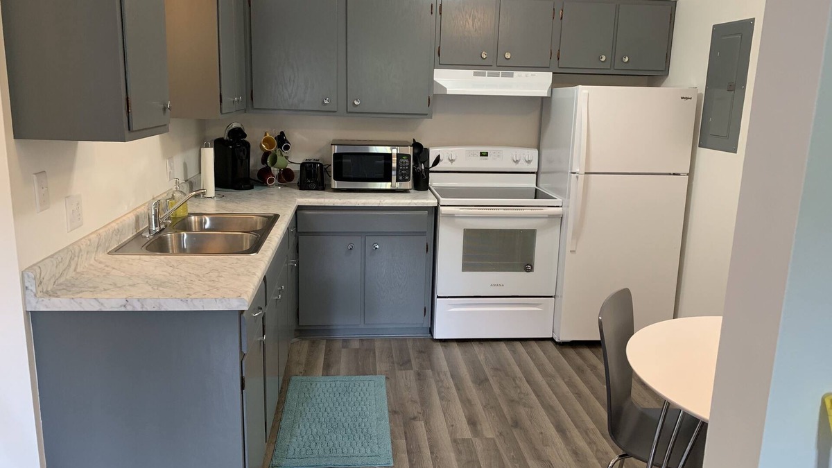 Munising Apartment | Walkable to restaurants pubs and the cruise ship. Central location Apartment