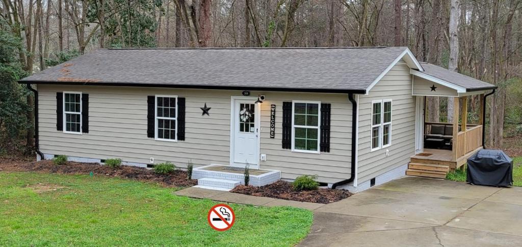 Waxhaw House | Walkable Waxhaw