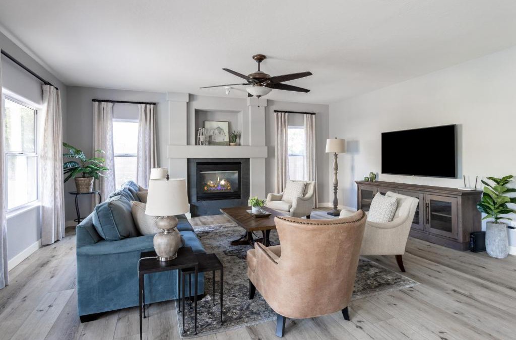 Arabian Crest House | Walking On Sunshine
