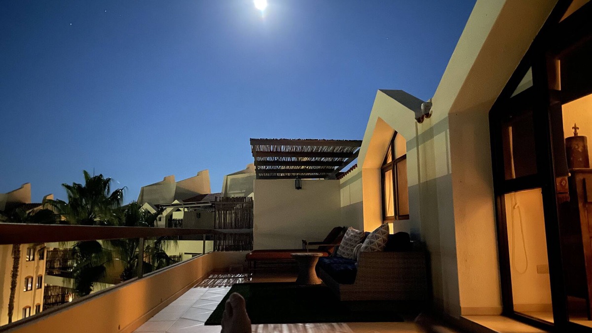 Campo de Golf Fonatur Condo | Walking to Beach and Downtown San Jose.