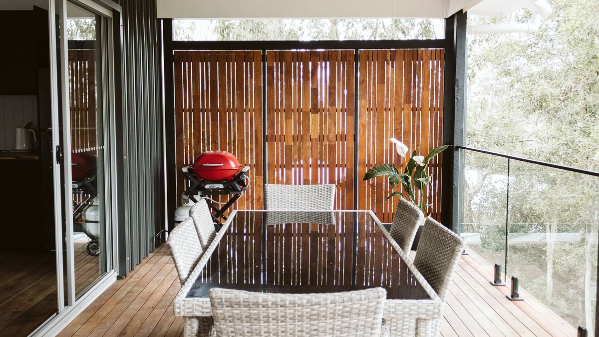 North Maleny House | Wallaby House - Family House in Private Parkland Setting with Lake View