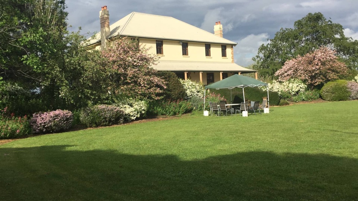 Wallaroo House | Wallaroo Wines homestead in the vines