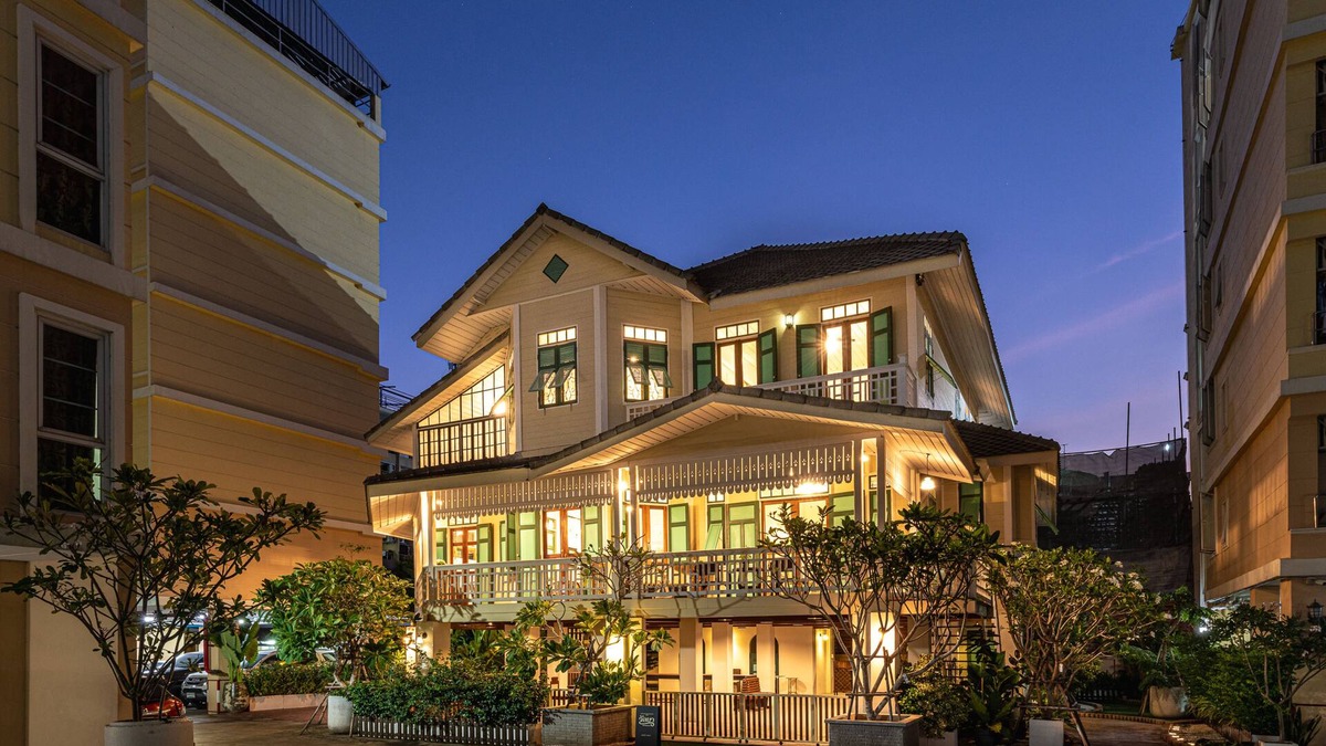 Bang Khun Phrom House | Wallaya Heritage Stay