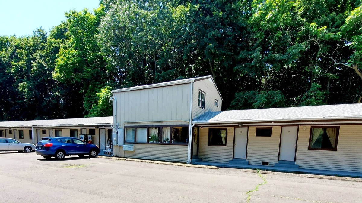 Wallingford Center Hotel | Wallingford Inn