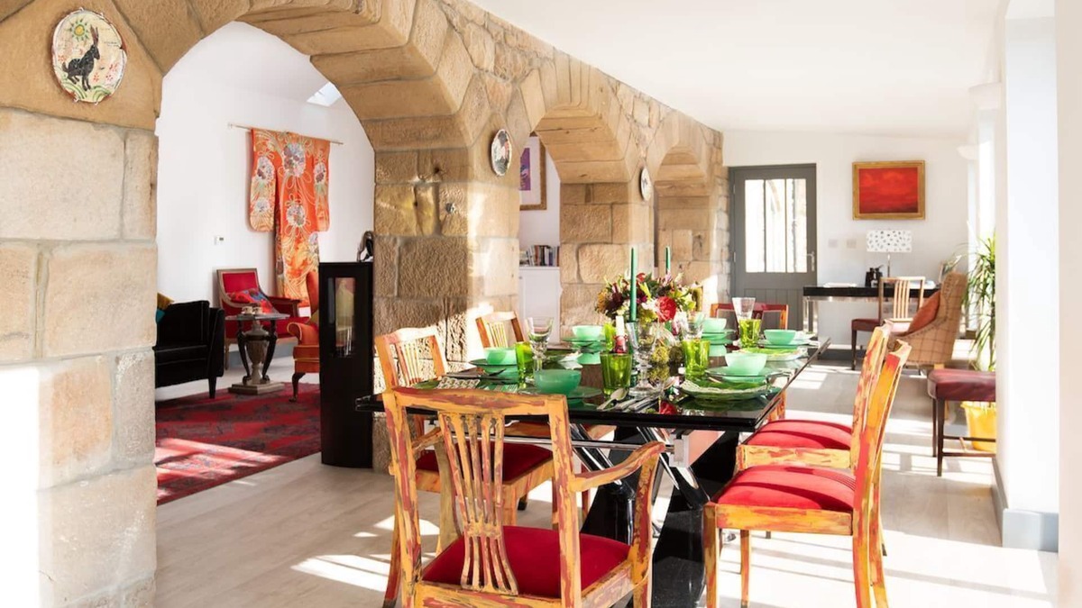 Brampton House | WALLTOWN BYRE - Stylish, dog friendly barn conversion with hot tub sleeping 6