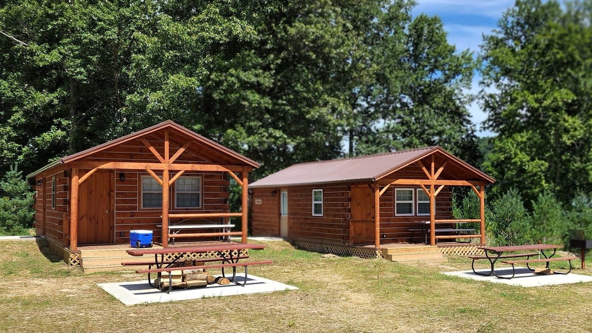 English Cabin | Walnut Camping Cabin