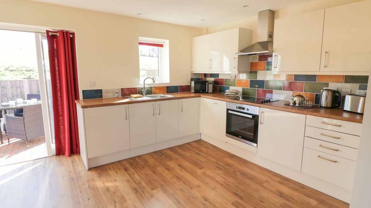 Ardens Grafton Cottage | Walnut Cottage