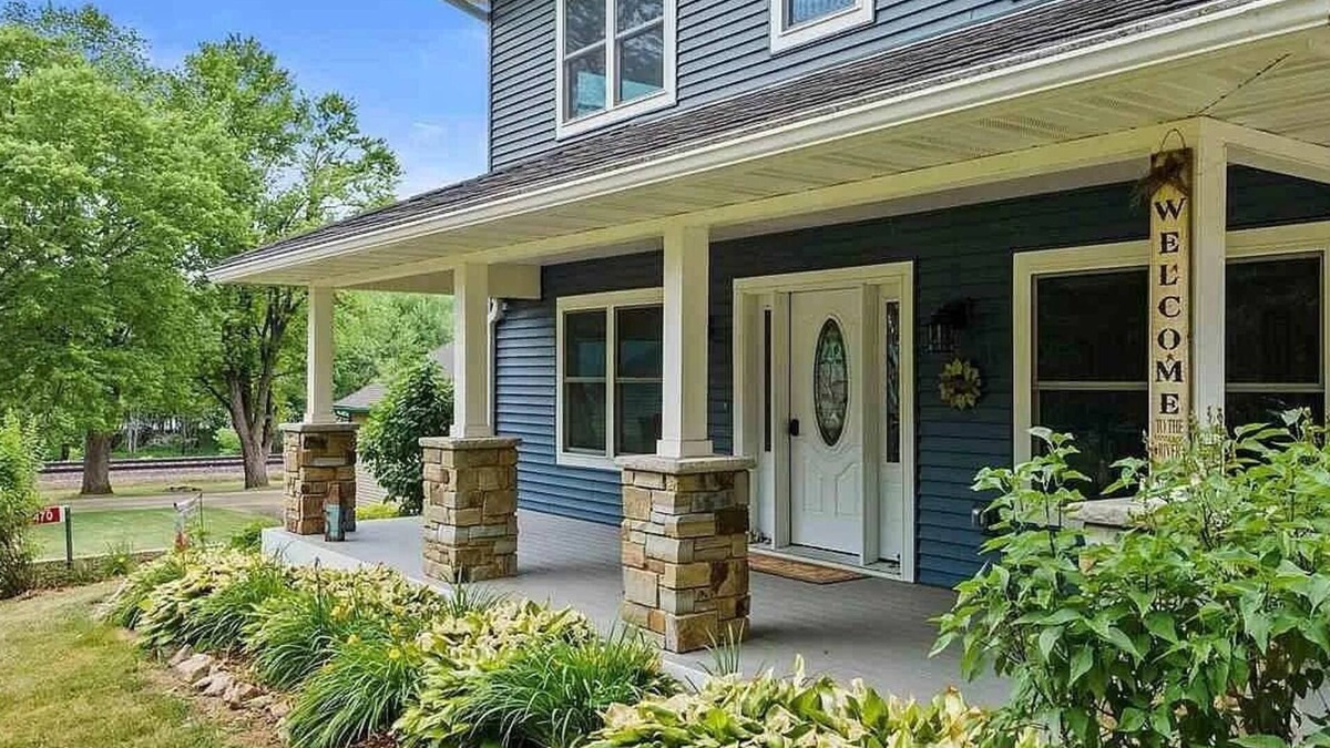 Bagley House | Wandering Warriors Retreat
