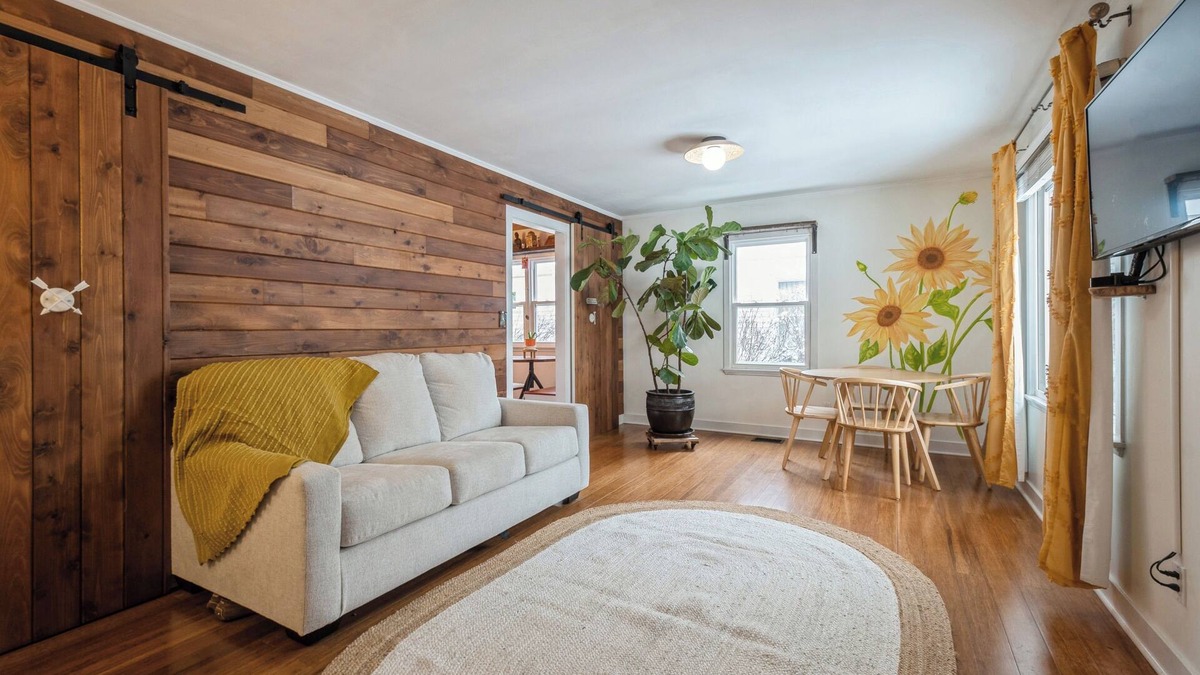 Evanston Cottage | Wanderlust Cottage