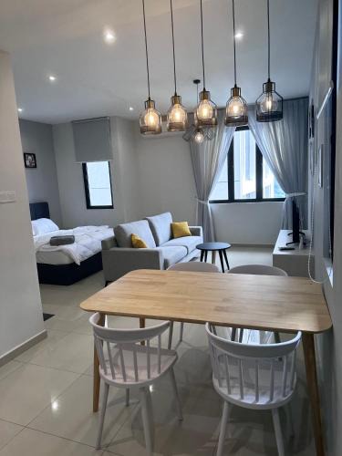 Kampung Sungai Nibong Apartment | Wanderlust Retreat Studio by Iconic Regency