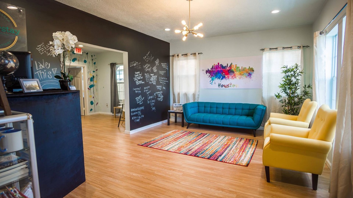 South Central Houston Hostel | Wanderstay Houston Hostel