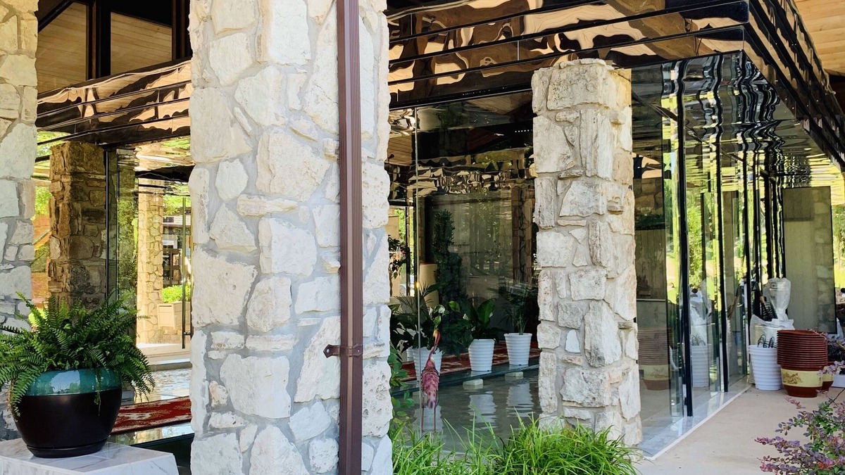 Oklahoma City Bed & Breakfast | WangShi China Palace B&B