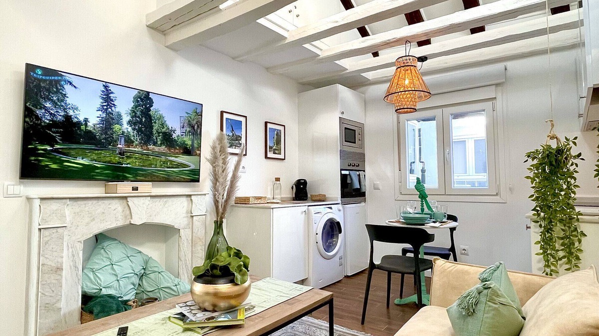Malasana Apartment | Waou Palacio de Cristal es MIA - Corta Duración