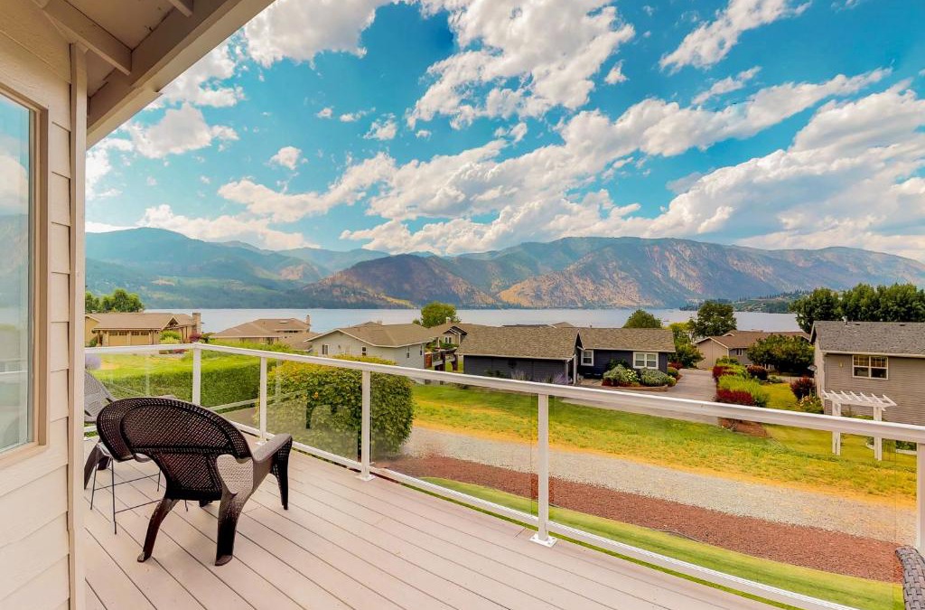 Wapato Point House | Wapato Point Lakeview
