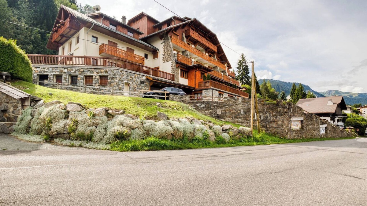 Le Planellet Apartment | Warm apartment nestled in the heart of Megeve