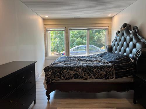 West Vancouver Villa | Warm & Cozy 2 bedroom, 1/5 bath, you will love it!